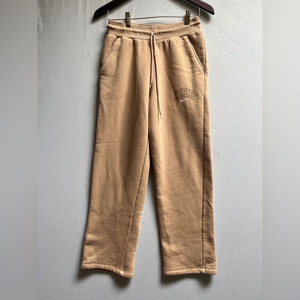 Nike Crew Fleece Embroidered Logo Joggers Tan Beige Women's Size S